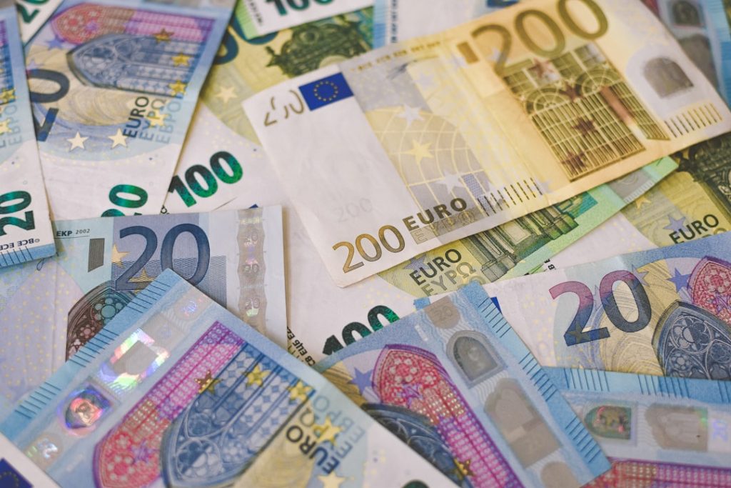 photo-1621280336935-ed7cae618aacjpg - StakeProSoft Spread of Euro banknotes including 20, 100 and 200 denominations representing a 100 EUR dice bot bankroll
